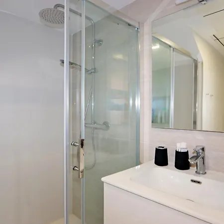 Ref 11079 Blue Ocean Apartment